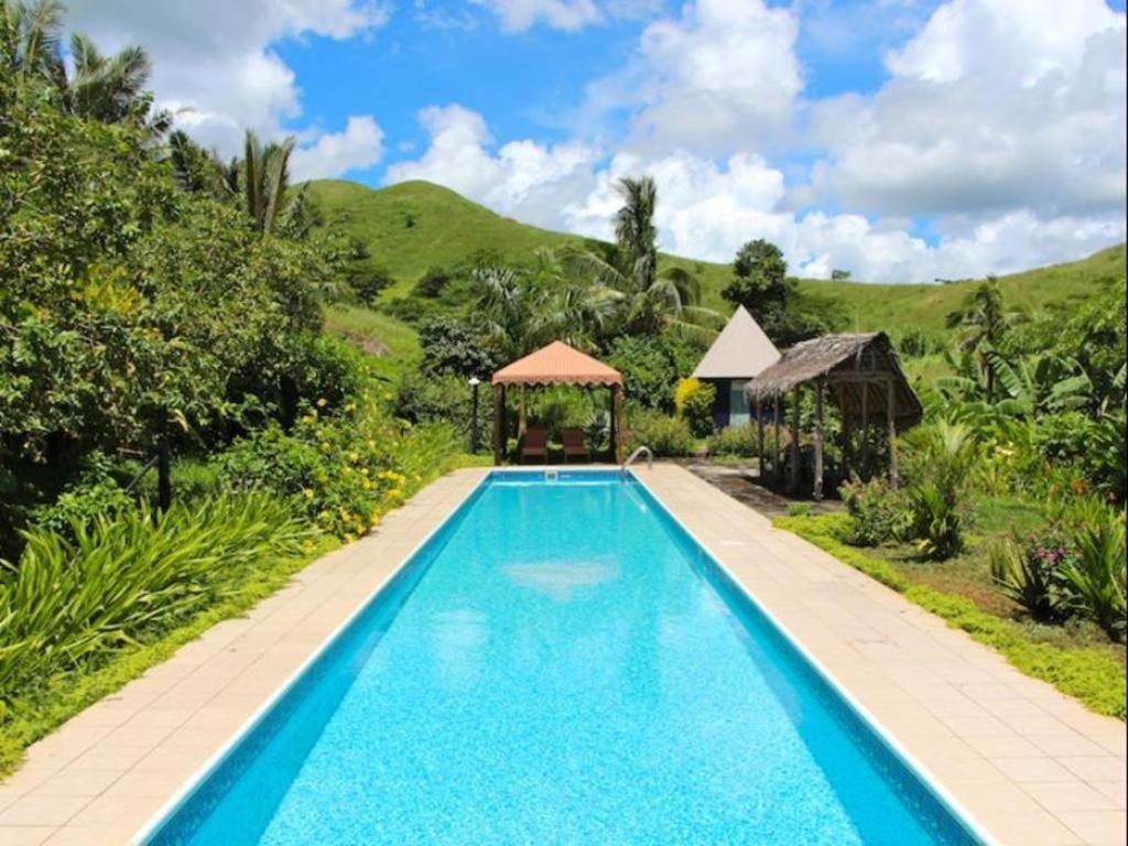 Palmlea Farms Lodge & Bures - Villas Labasa Eksteriør billede
