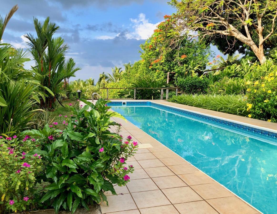 Palmlea Farms Lodge & Bures - Villas Labasa Eksteriør billede
